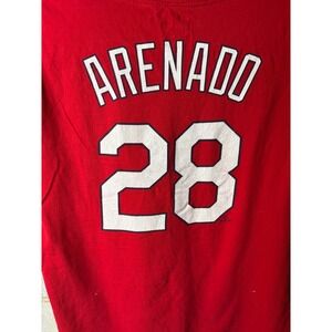 Nike St Louis Cardinals Nolan Arenado 28 MLB Red Graphic T-Shirt Mens XL 18/20